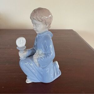 1984 Roman First Holy Communion Boy Figurine